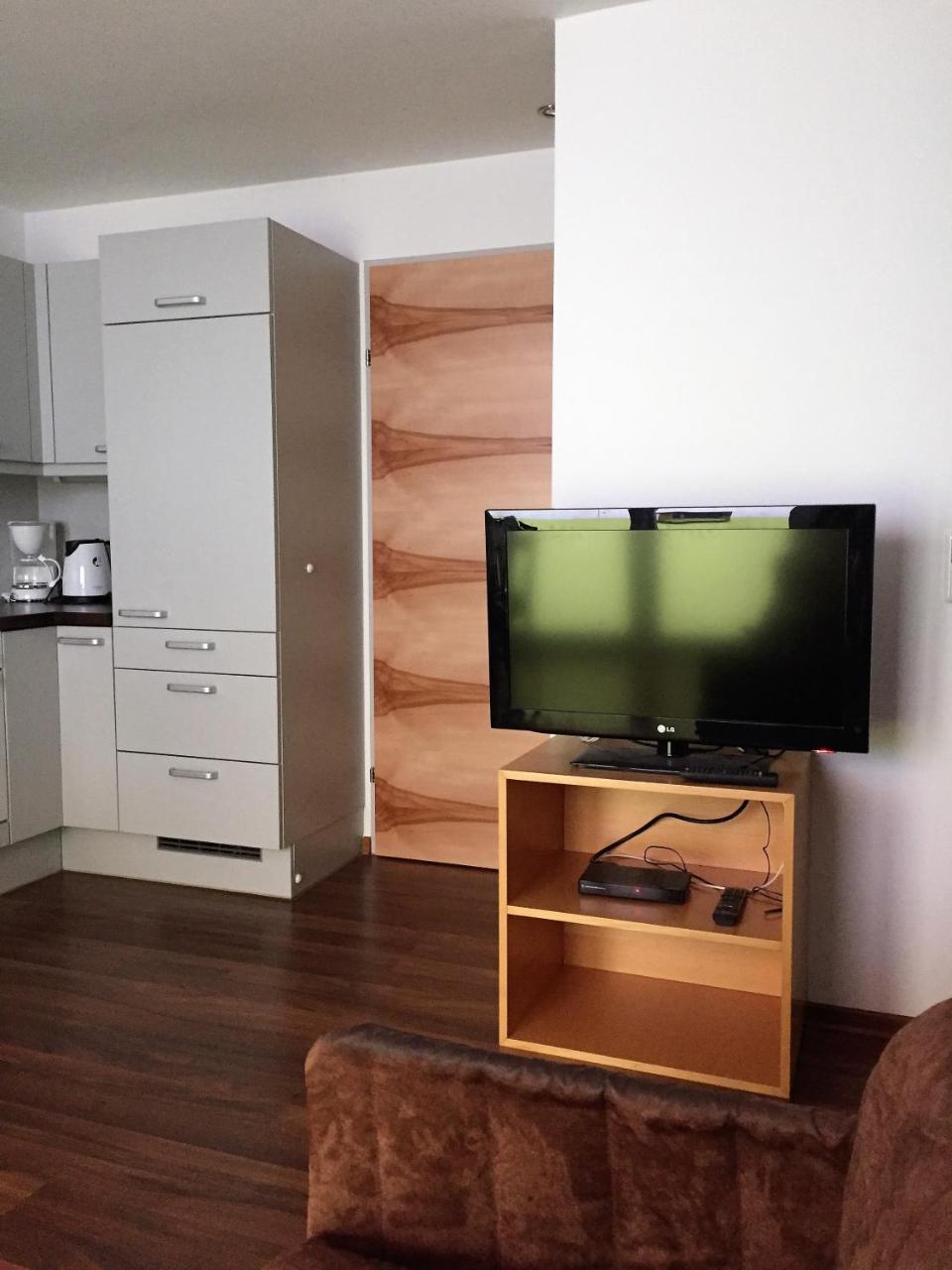 Almandin Apartments อิสชเกิล ภายนอก รูปภาพ